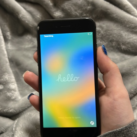 iPhone 8 - Picture 5 of 6